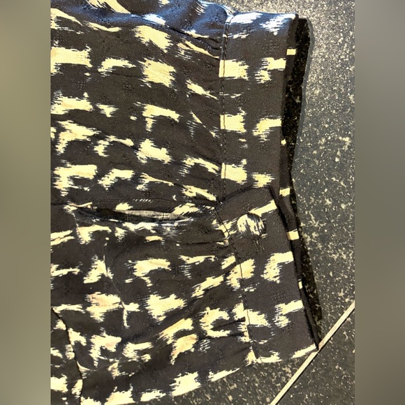 Evereve Stella puff sleeve mini dress Pockets Black-ivory SZ. Small - Picture 7 of 14